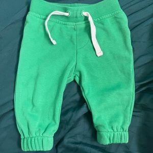 5/$25 BABY GAP SWEATPANTS